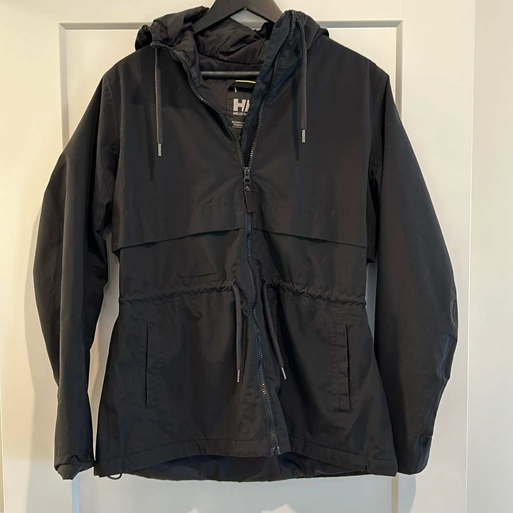 Helly Hansen Helly Tech black water resistant jacket w/ adjustable hood. Large.